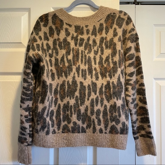 Rails Lana Leopard Print Sweater - Picture 4 of 6
